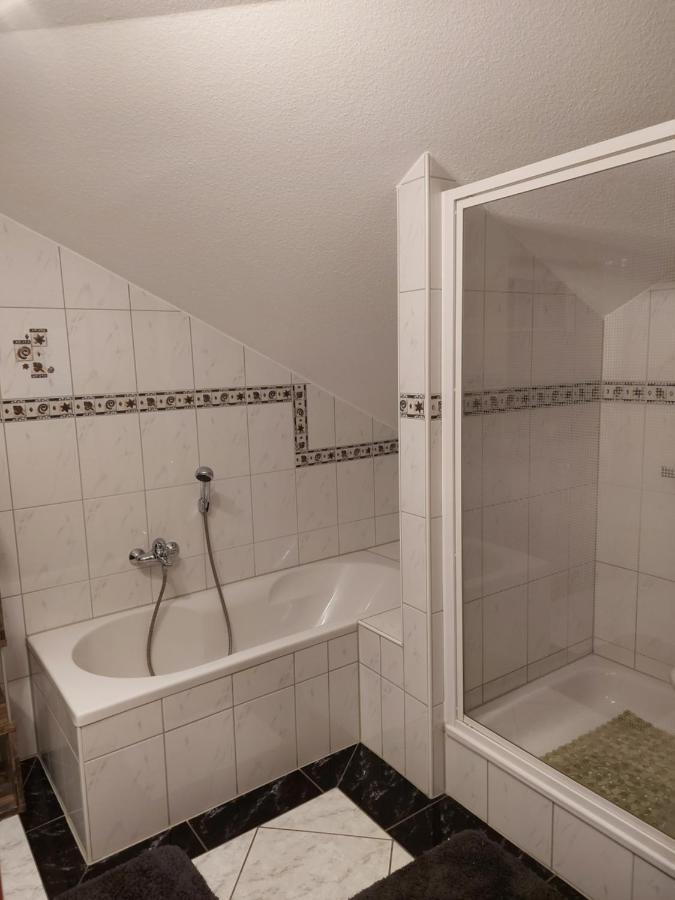 Appartamento Haus Rodriguez Baesweiler Esterno foto